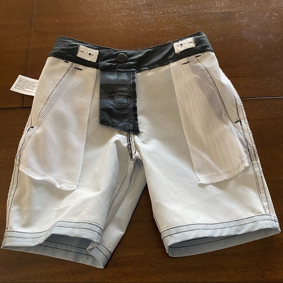 Boys Ombre Striped Hybrid Swim Trunks- Ebony Crown - Picture 4 of 7